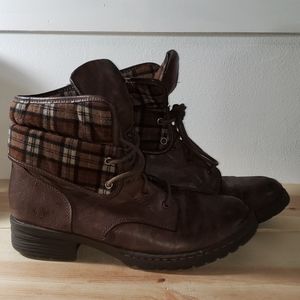 Brown double tier boots- 378